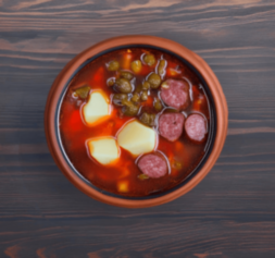 Солянка с каперсами и вялеными халапеньо